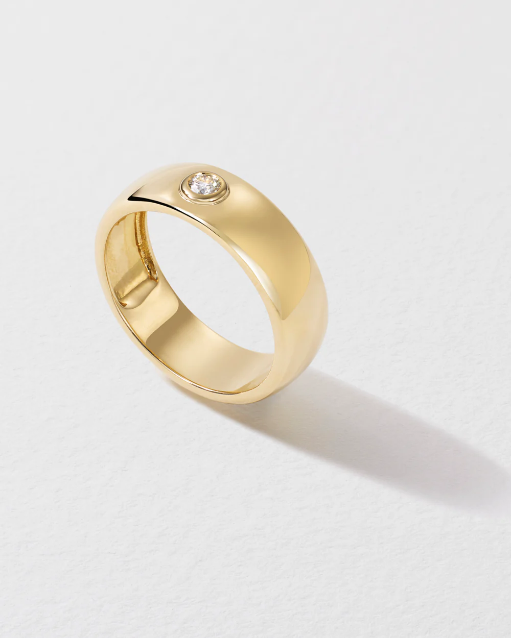 Round Diamond Cigar Band Ring - Image 3